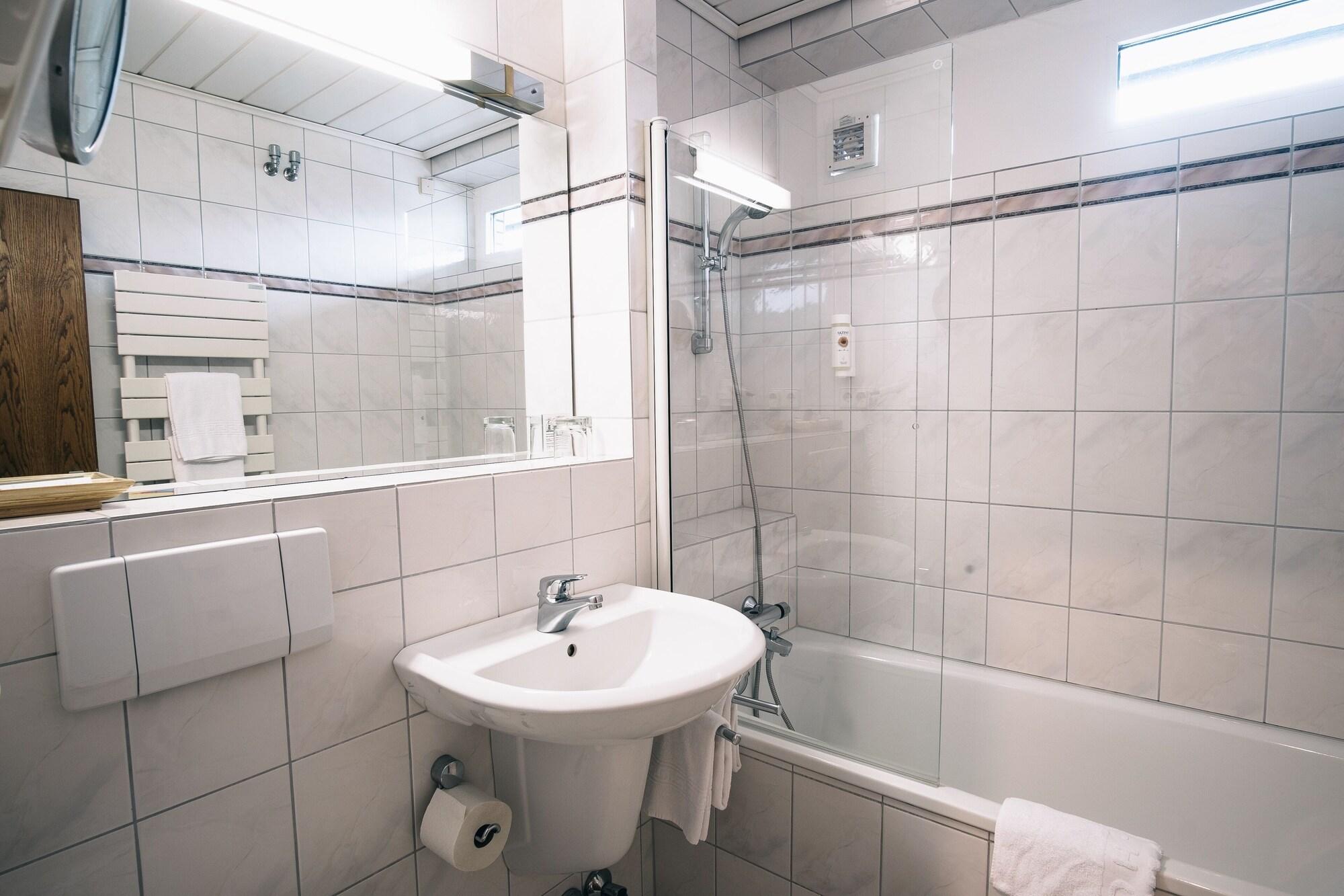 Akzent Hotel Koerner Hof Dortmund Bagian luar foto